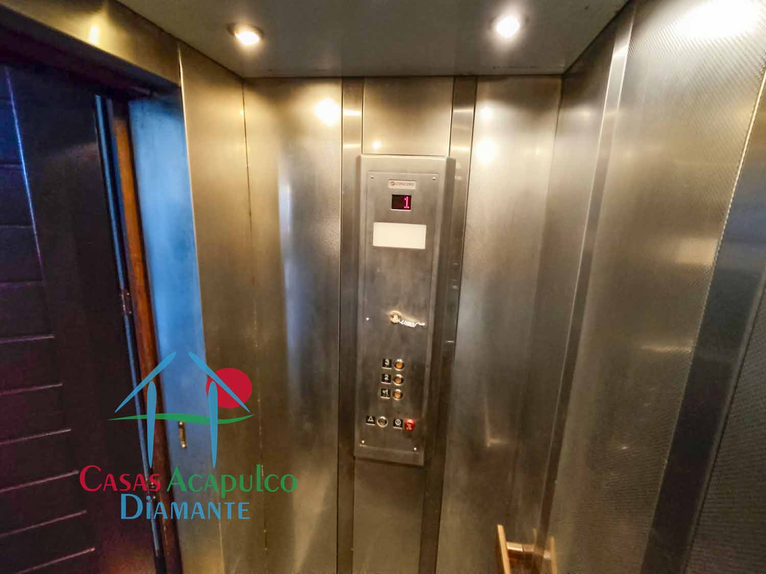 Villa Las Nubes con lote 23 - Elevador 1 Villa Las Nubes con lote 23 - Elevador 1